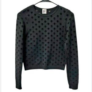 Women's Black Top with Long Sleeves and Perforation Size: XS